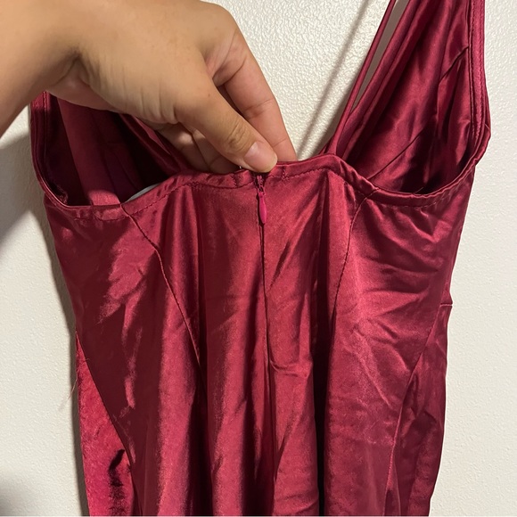 New Princess polly Lioness walk the line satin midi dress - Picture 10 of 12